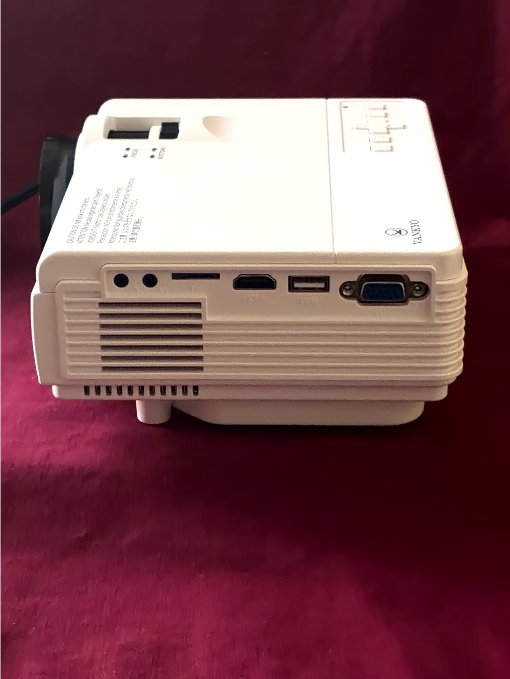 Vankyo Mini Projector - Picture 2 of 9
